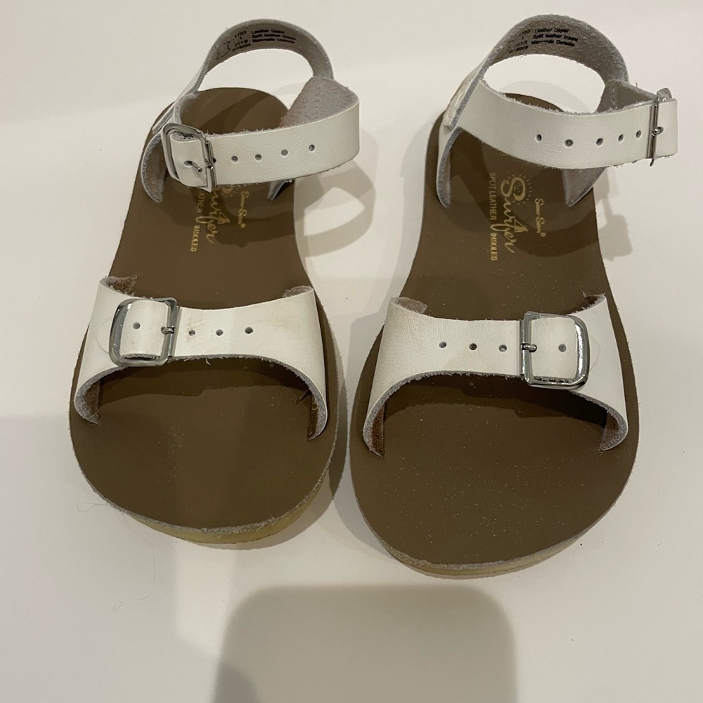 Girls size 1 Sun and San sandals.  Good condition